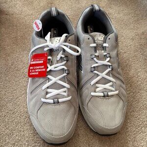 Mens New Balance 608vv5 Wide - Size 12.5 2E